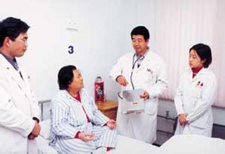 這些年，醫(yī)師執(zhí)業(yè)狀況改善有限