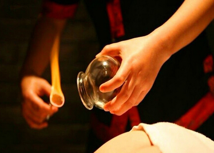 中醫(yī)拔罐時，哪些身體部位不能拔