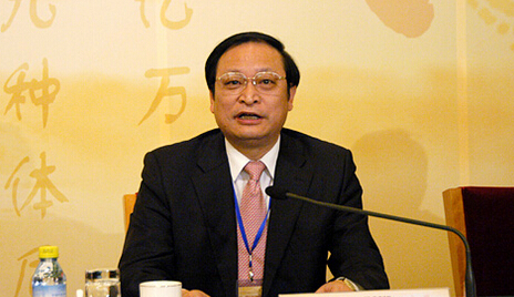 王國(guó)強(qiáng)：以新理念推動(dòng)中醫(yī)藥振興發(fā)展